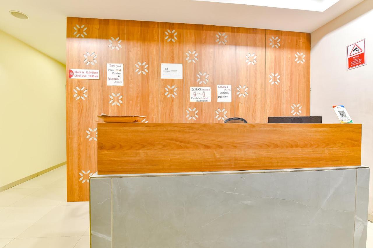 Fabhotel Happinex Сурат Екстер'єр фото