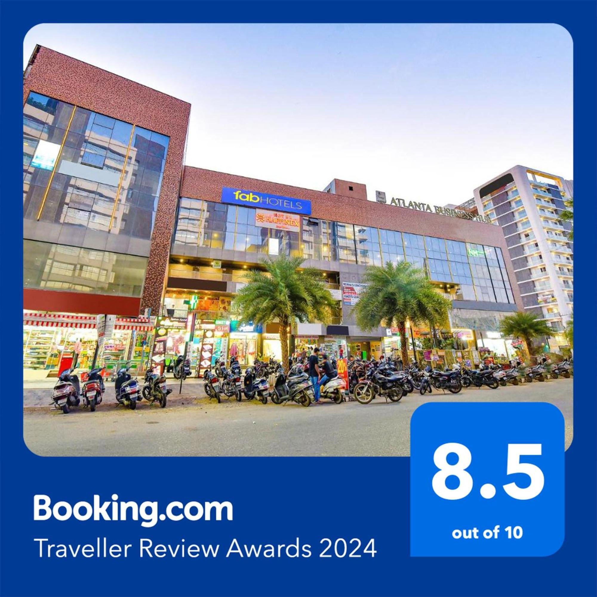 Fabhotel Happinex Сурат Екстер'єр фото